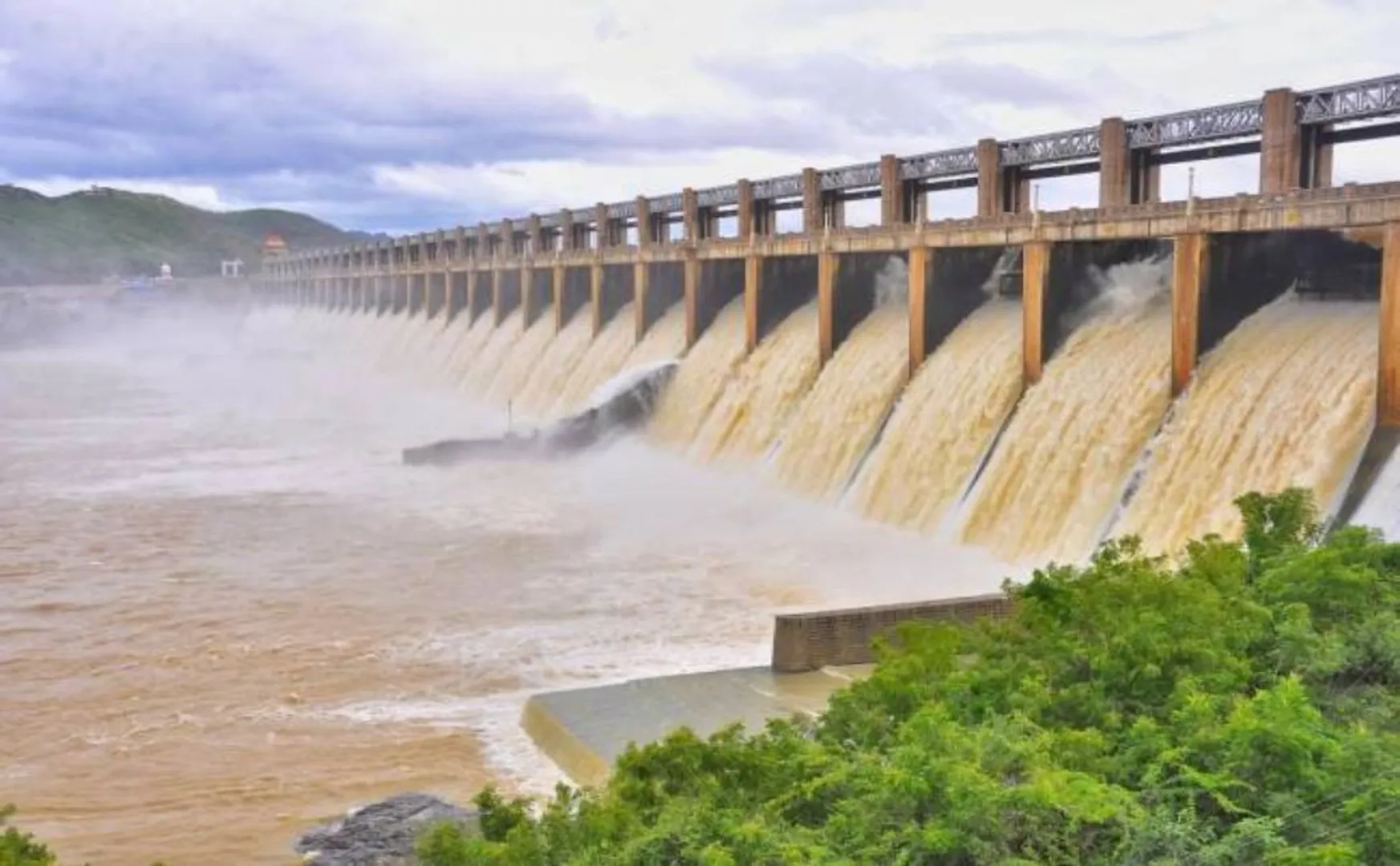 salem district mettur dam water level 